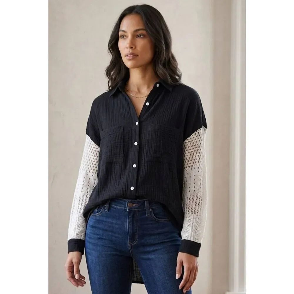 Miss Sparkling Top Sz S Black with Crochet Sleeves